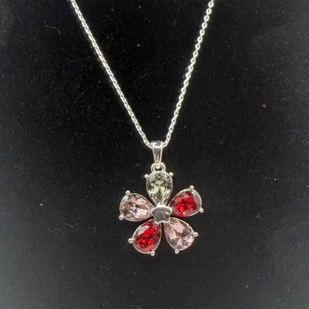 Delicate floral pendant necklace Glass Stones Flower Star‎ see video for sparkle
